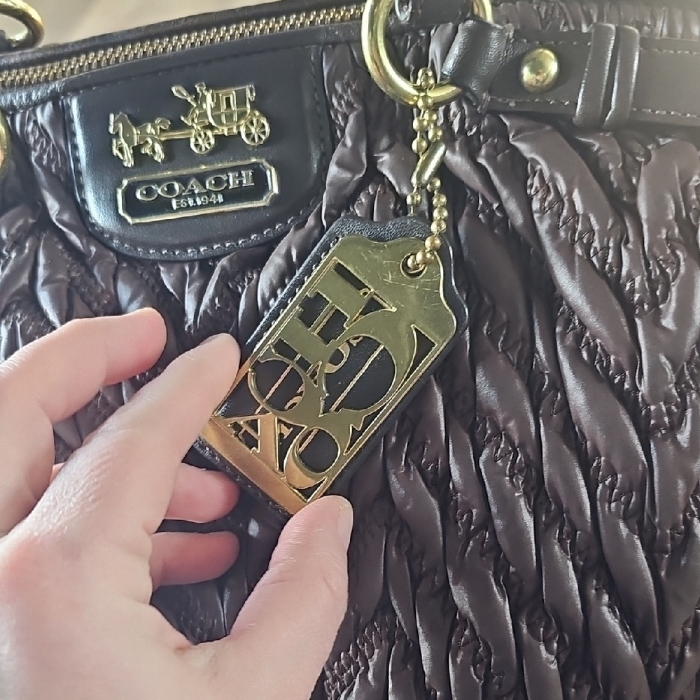 🚫SOLD🚫Coach 70th Annivesary Textured Brown Leather Satchel - Picture 5 of 16